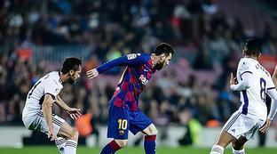 己的进攻长 己的进攻长